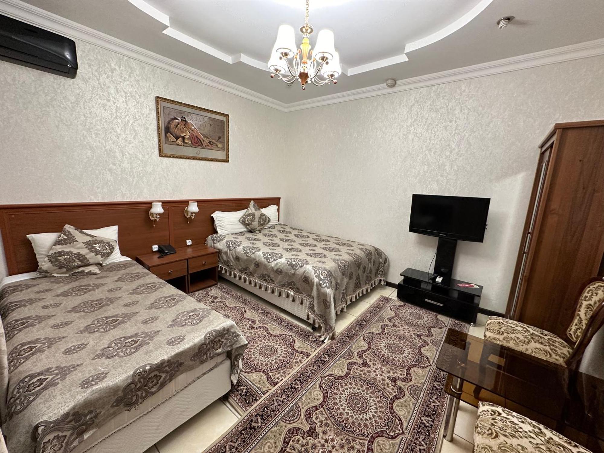 Sarbon Hotel Tashkent Exterior foto