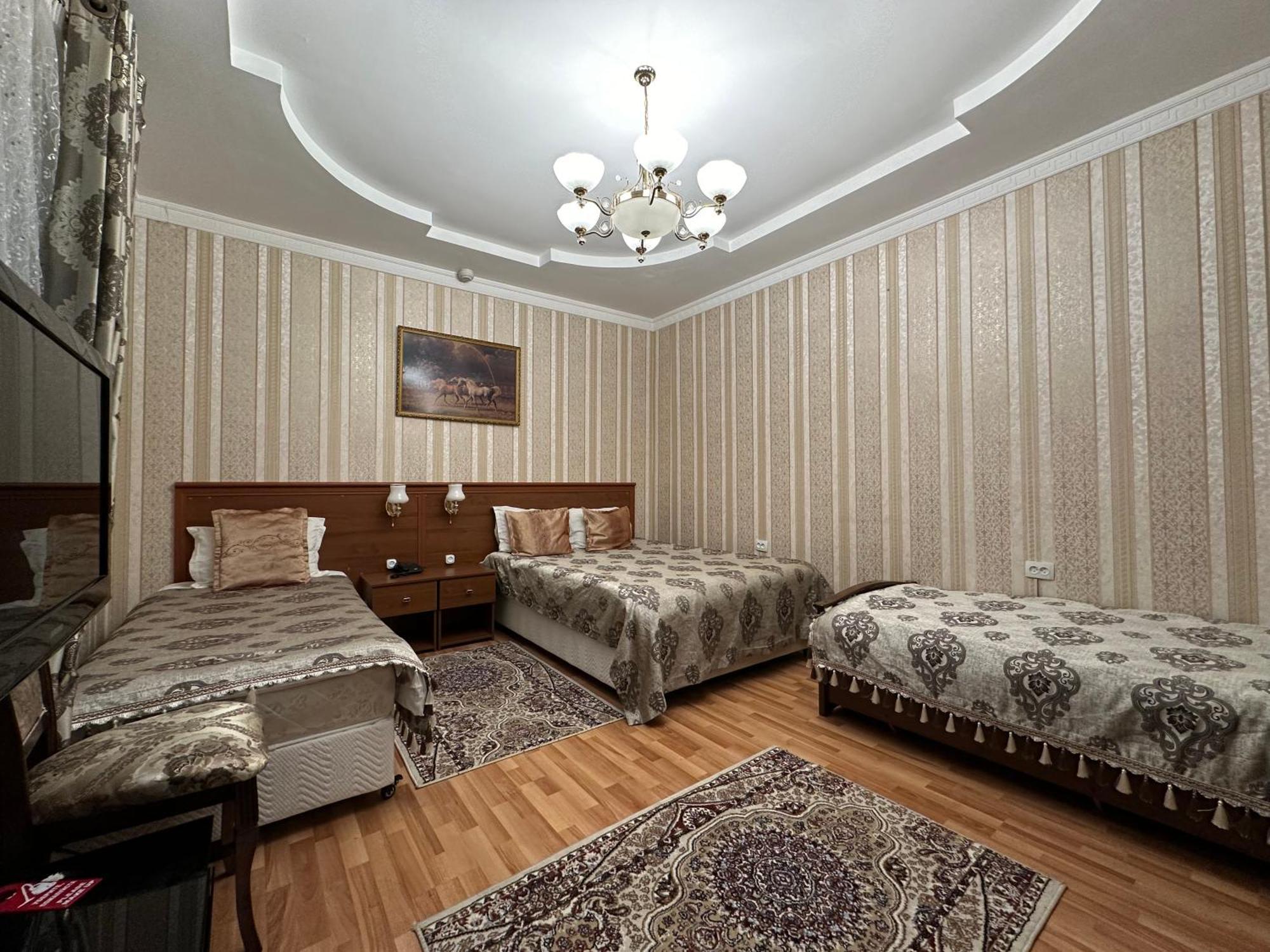 Sarbon Hotel Tashkent Exterior foto