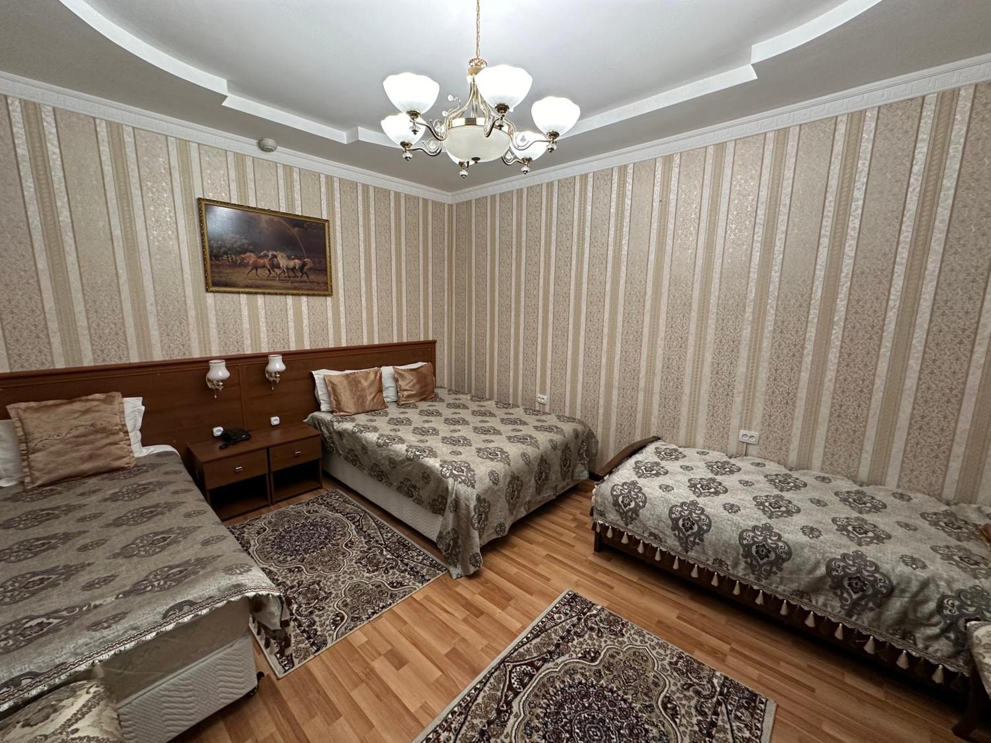 Sarbon Hotel Tashkent Exterior foto